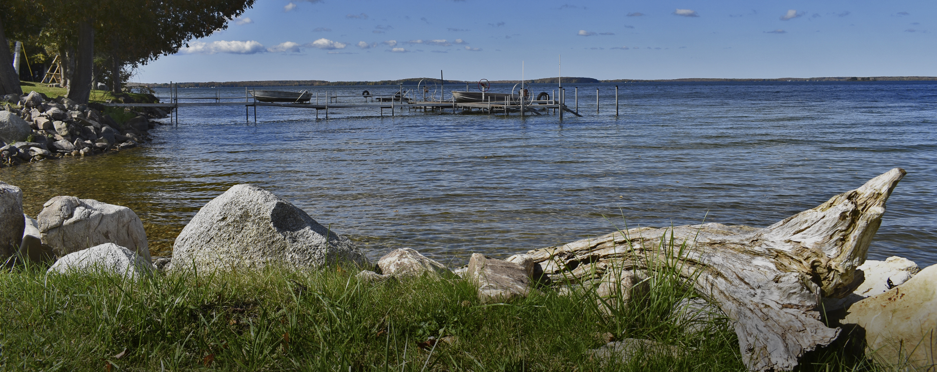 Big Manistique Lake Lodging and Cabins